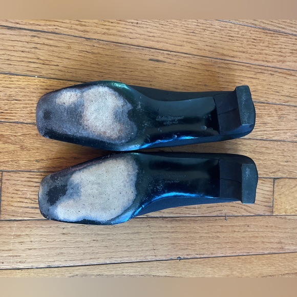 Salvatore Ferragamo women shoes size 8 1/2 - Picture 9 of 15